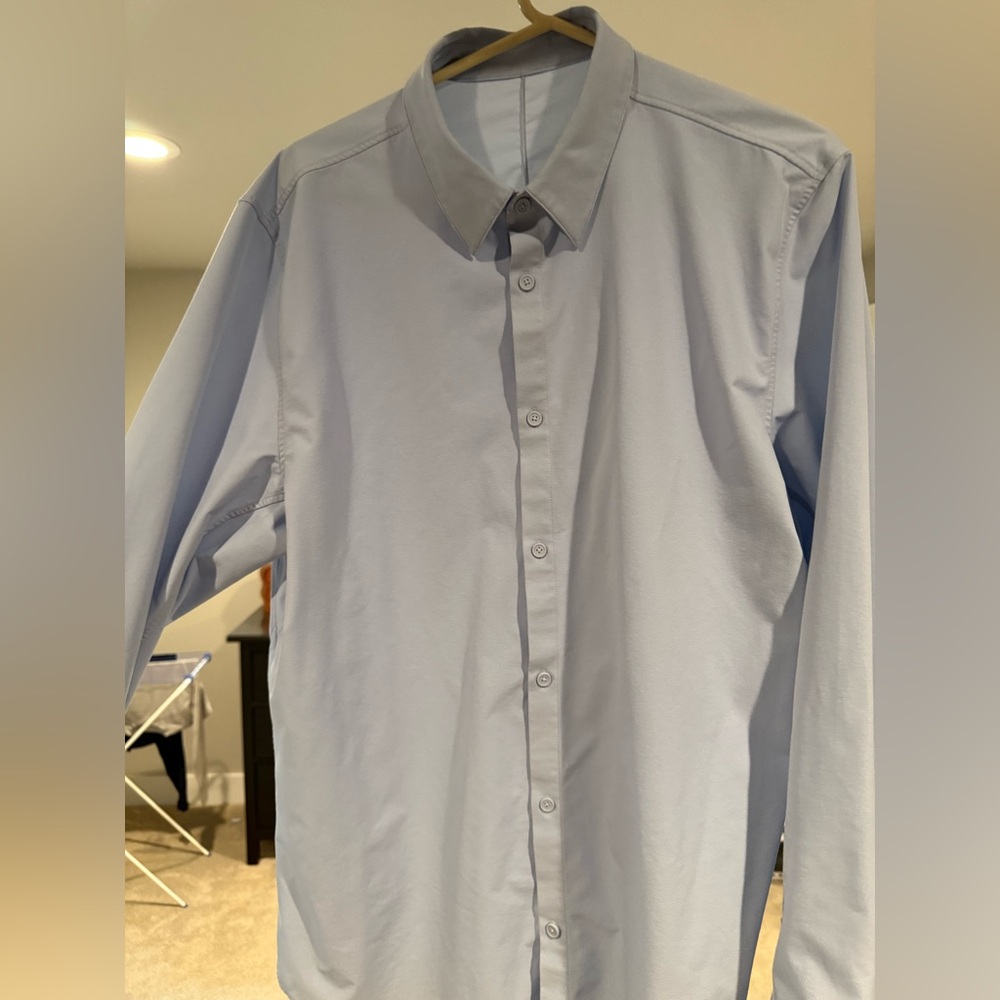 Lululemon new venture light blue size xl